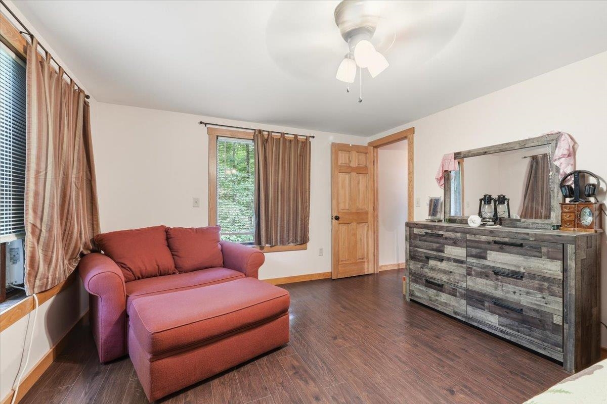 17 Forest Ridge Road