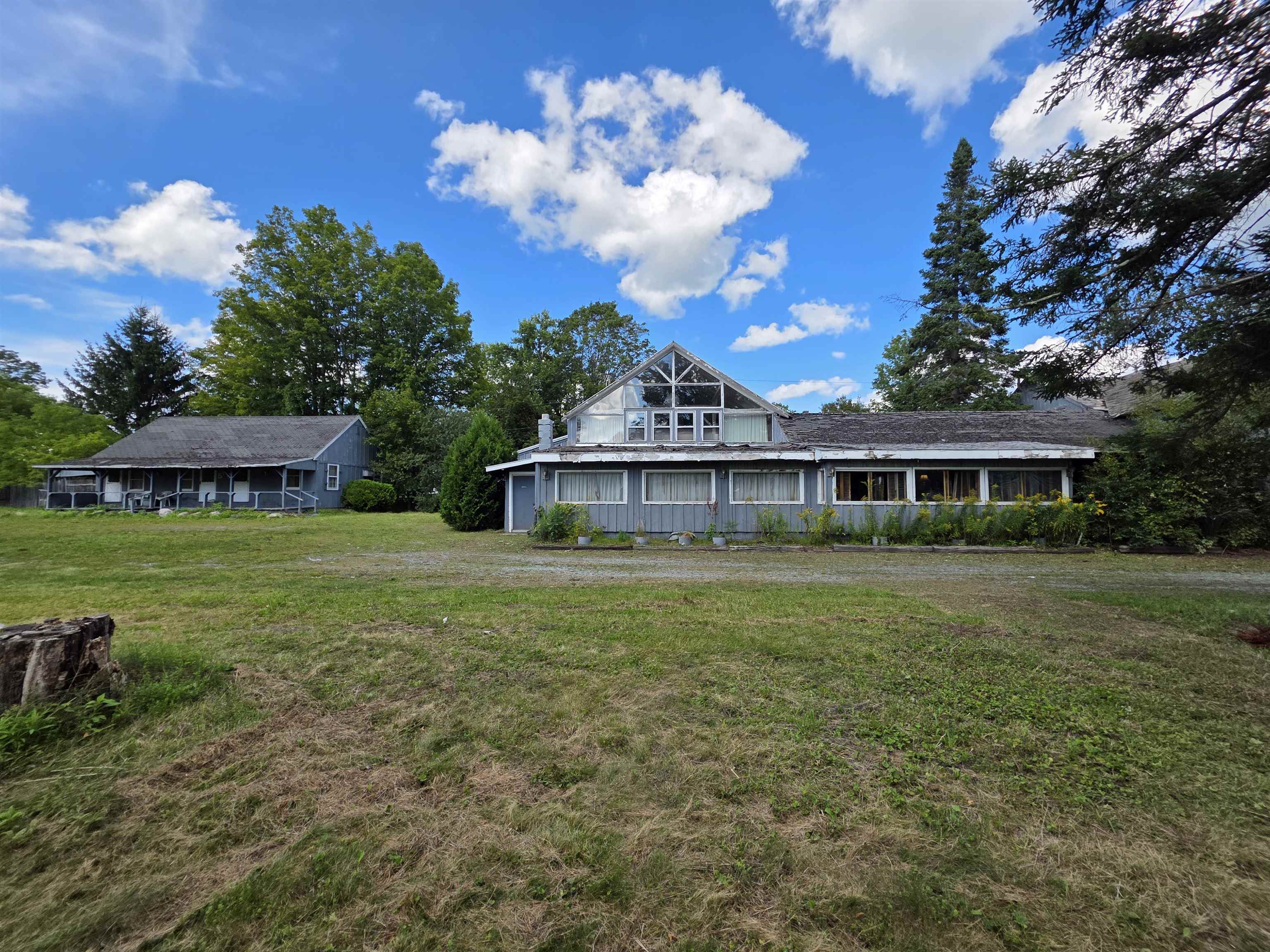 5549 Main Street