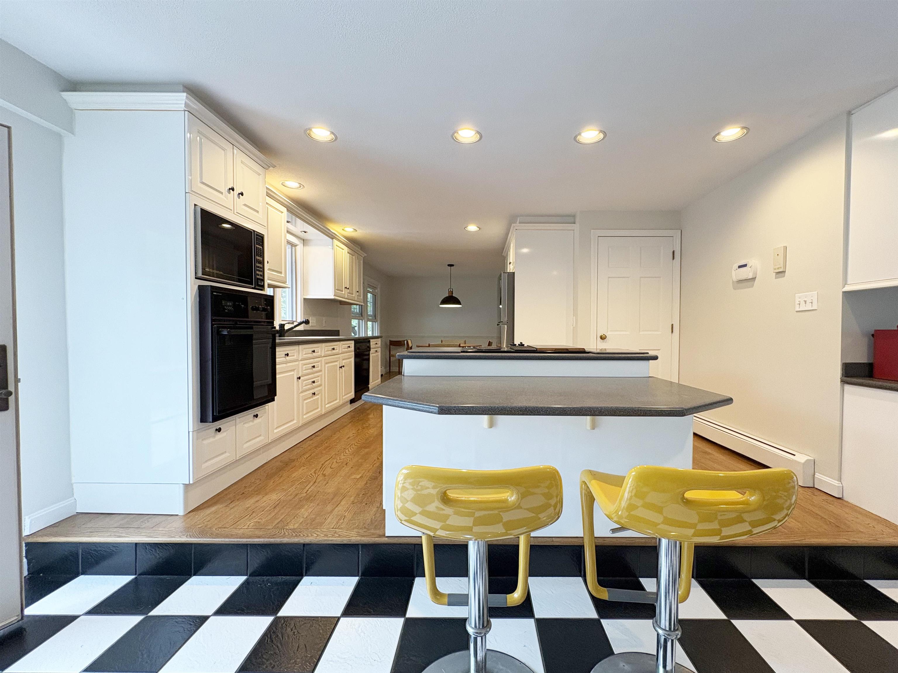3 Valleyview Drive
