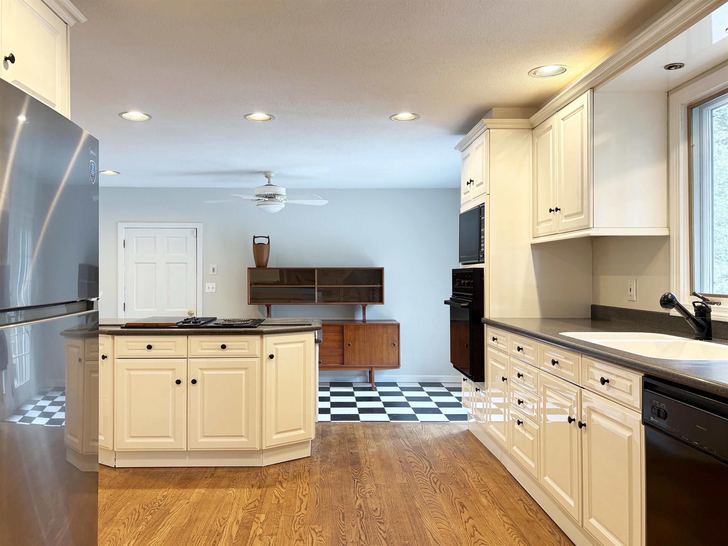 3 Valleyview Drive