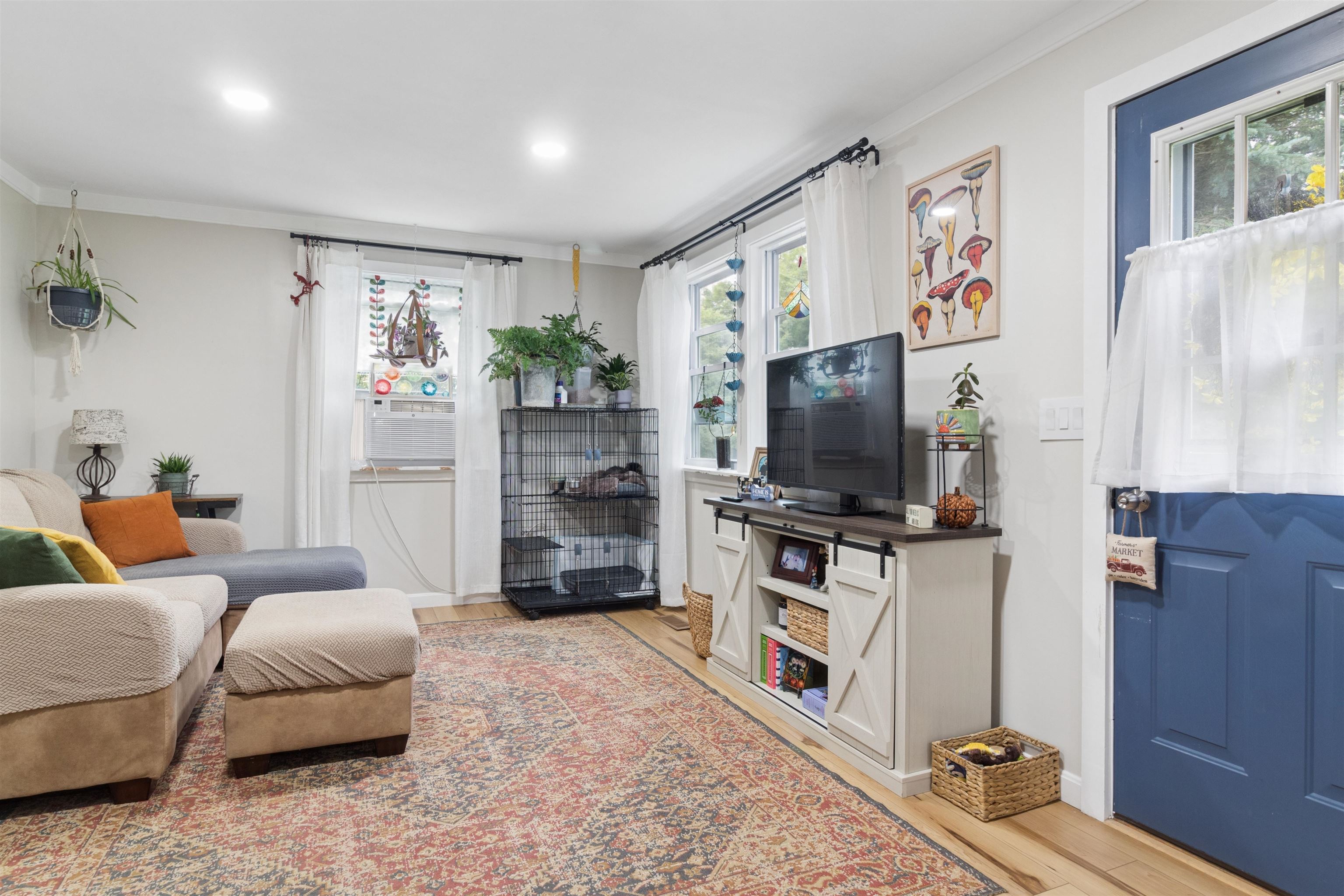 291 Sam Webb Road