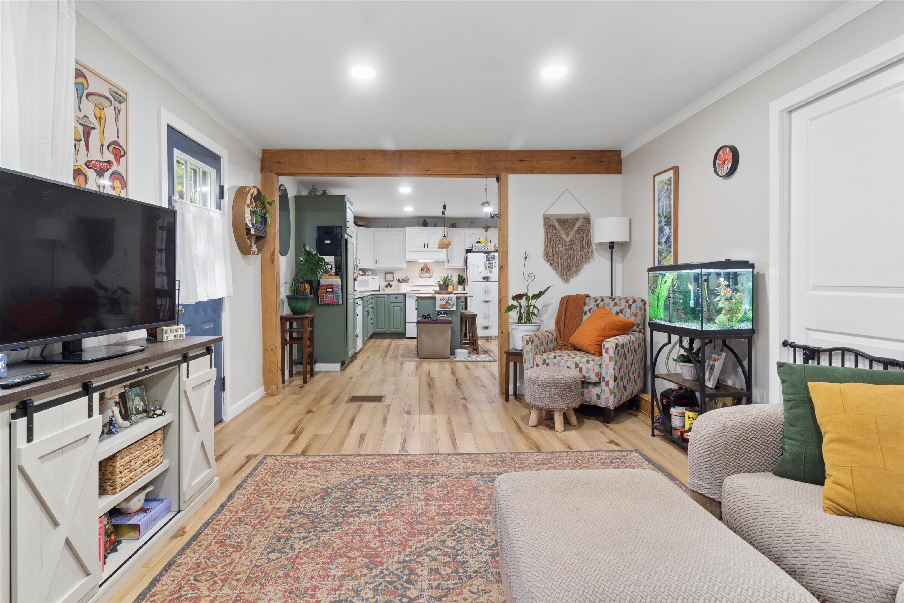 291 Sam Webb Road