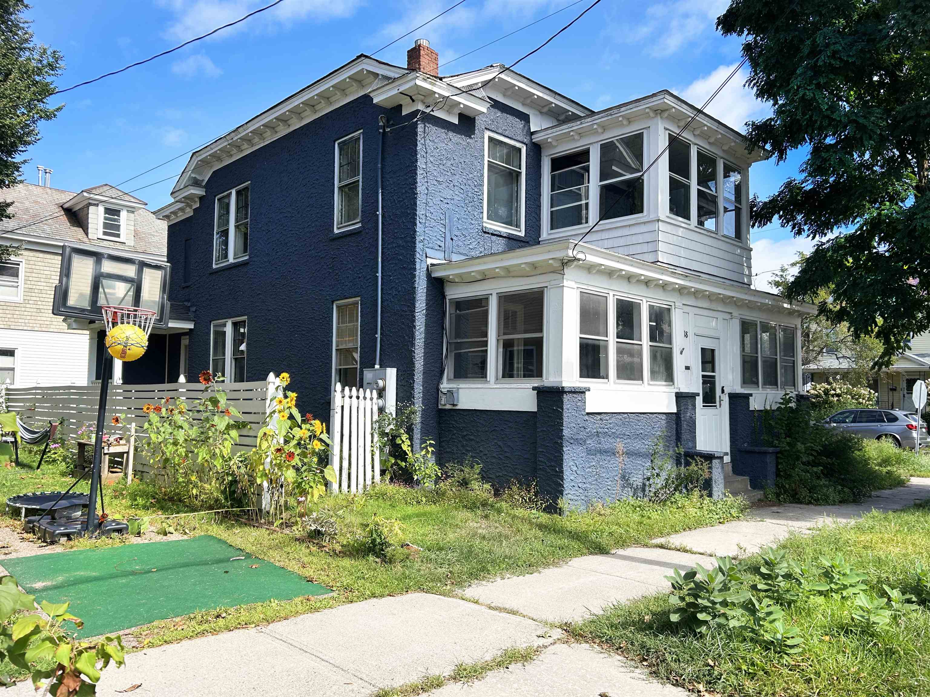 18 Strong Street