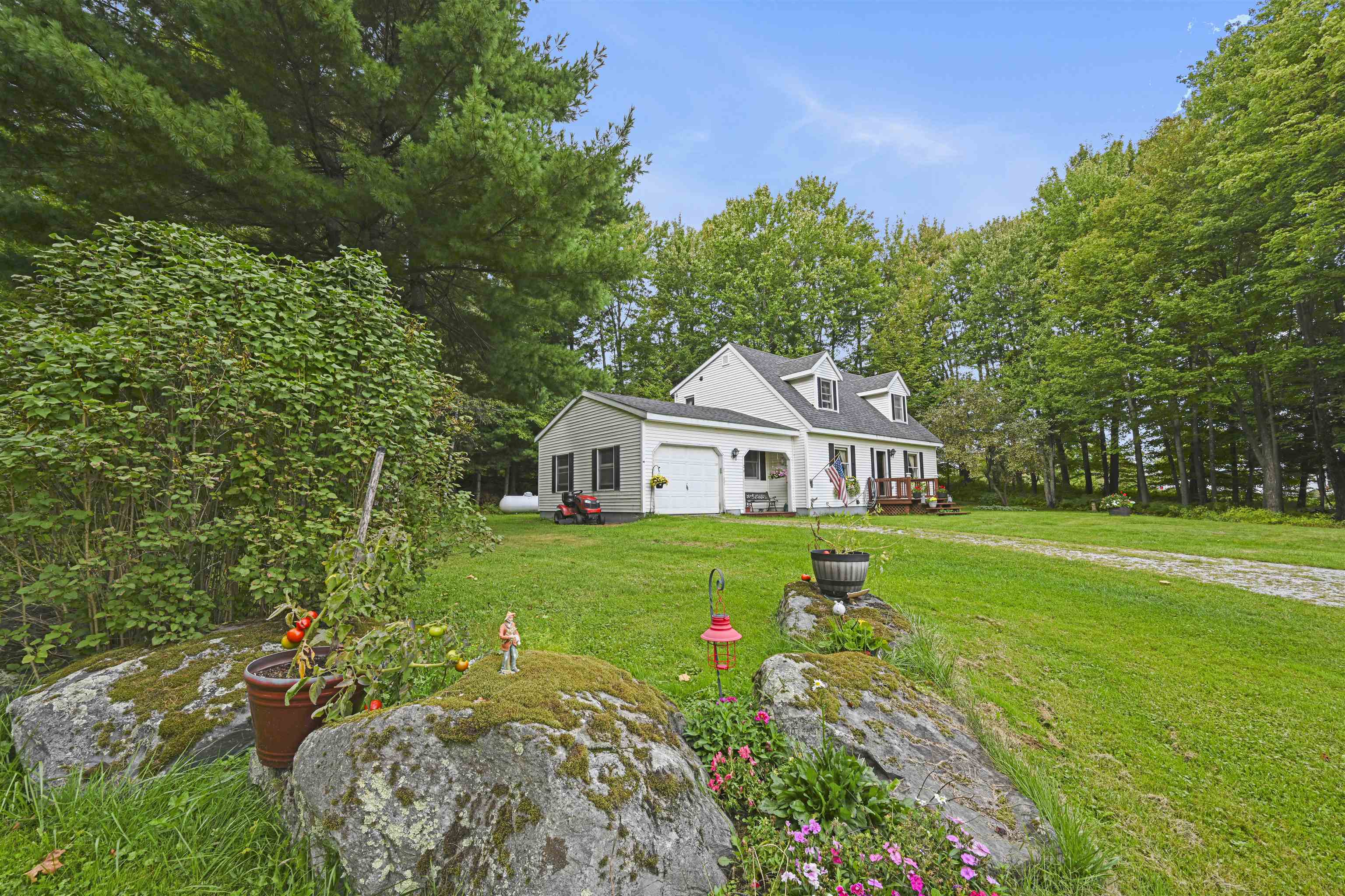 26 Waynes World Road