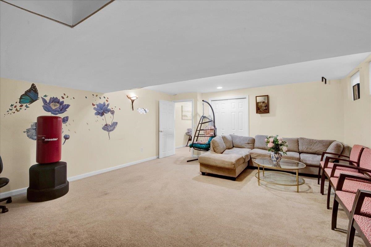14 Fieldstone Drive