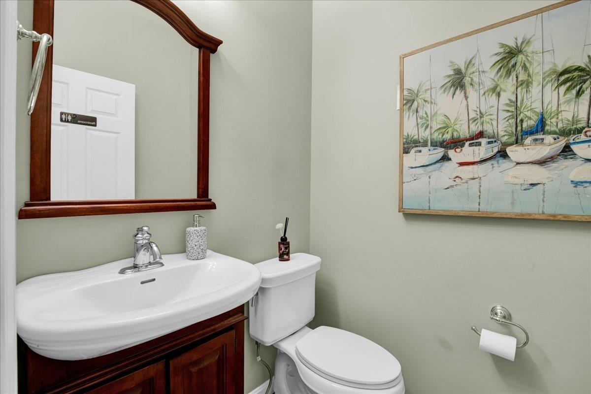 14 Fieldstone Drive