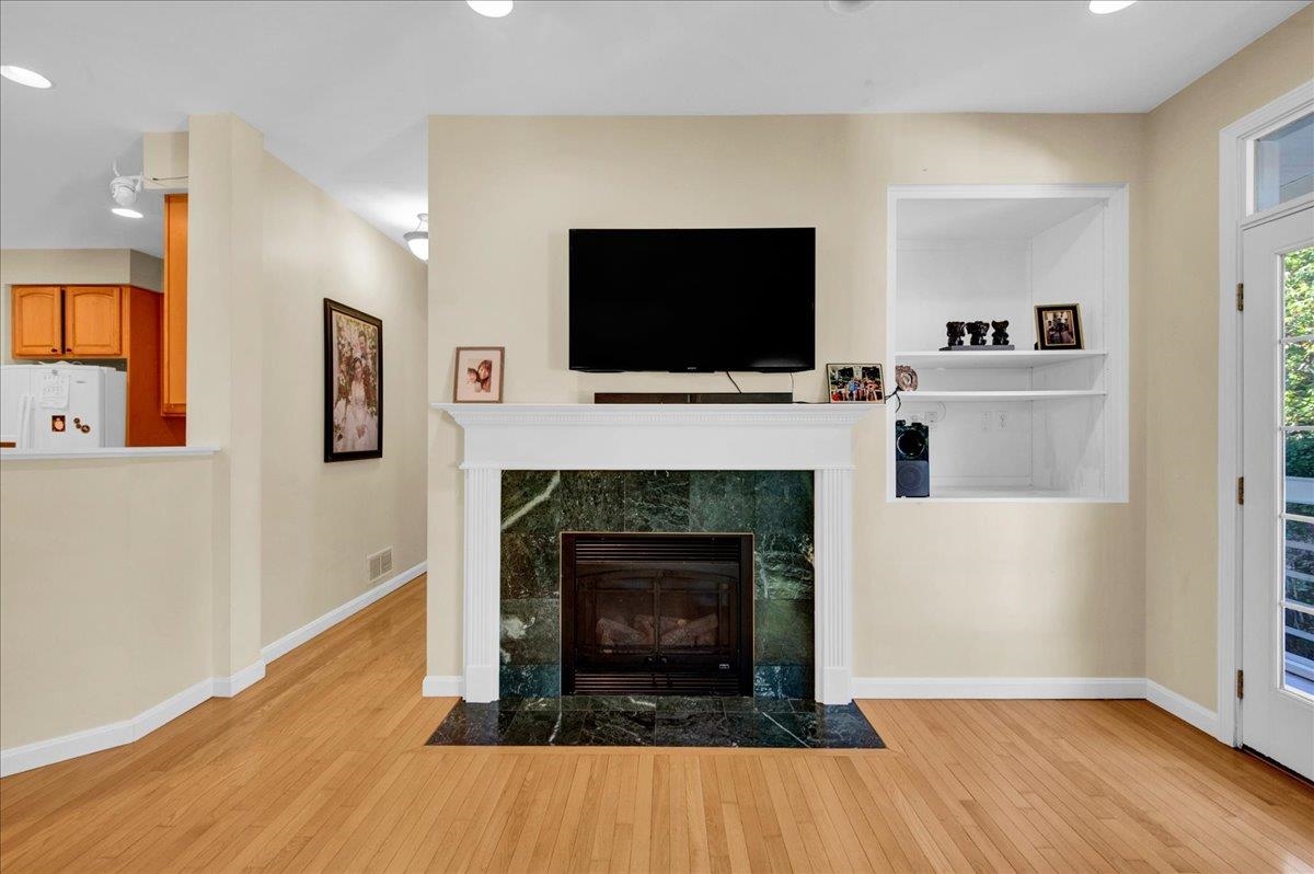 14 Fieldstone Drive