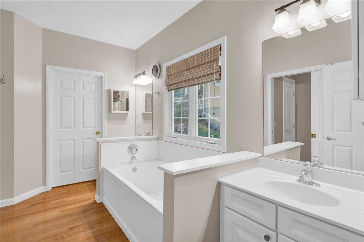 14 Fieldstone Drive