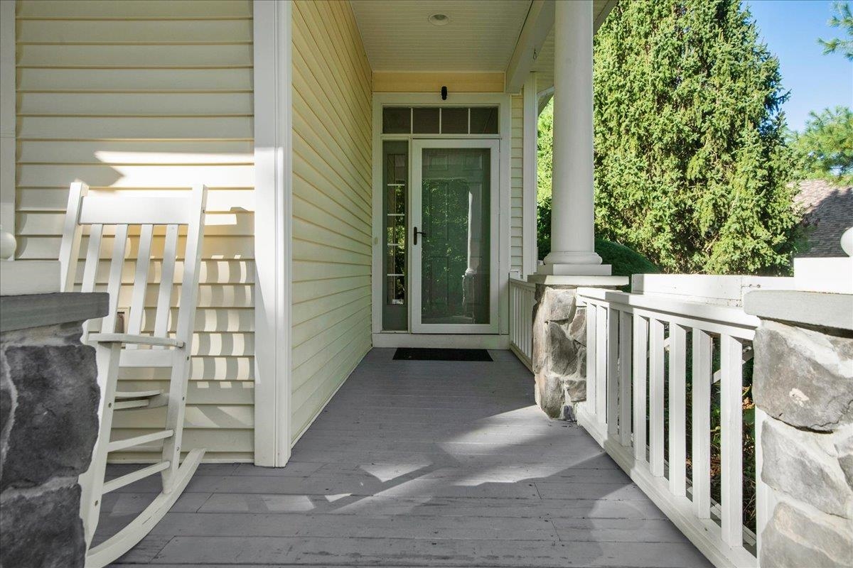 14 Fieldstone Drive