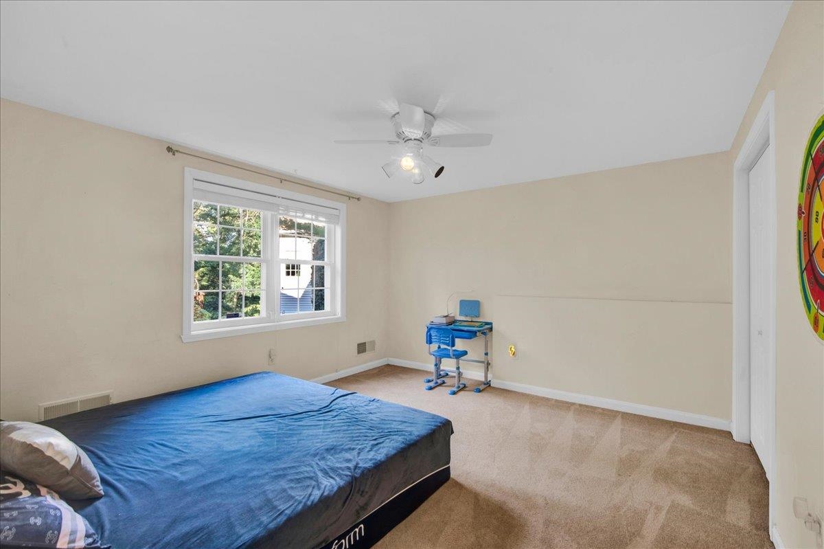 14 Fieldstone Drive