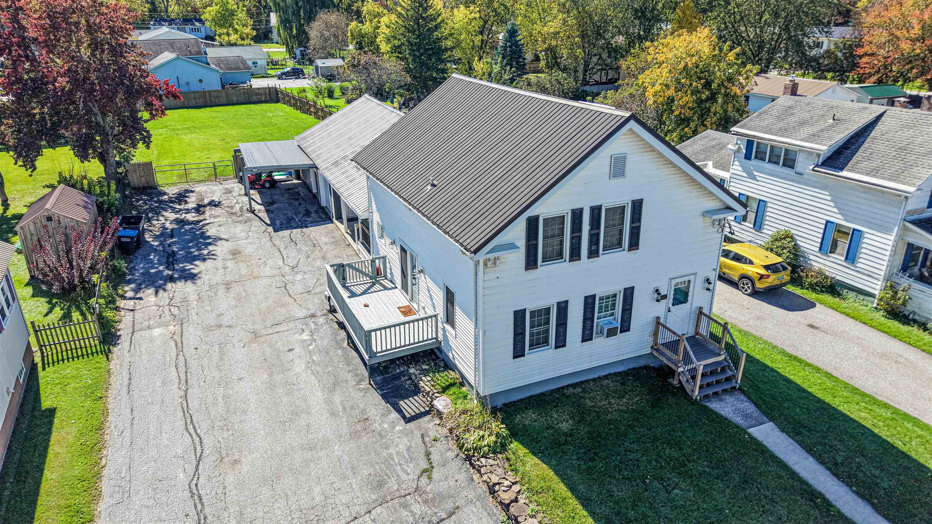 292 Lake Street