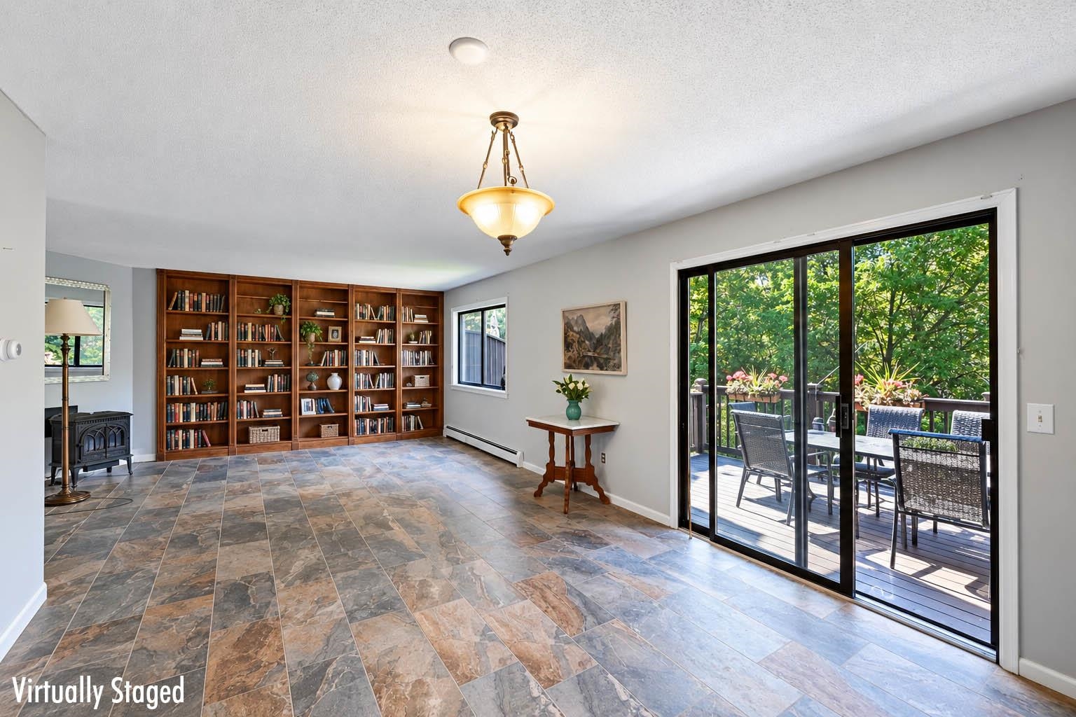 5 Lexington Green Street