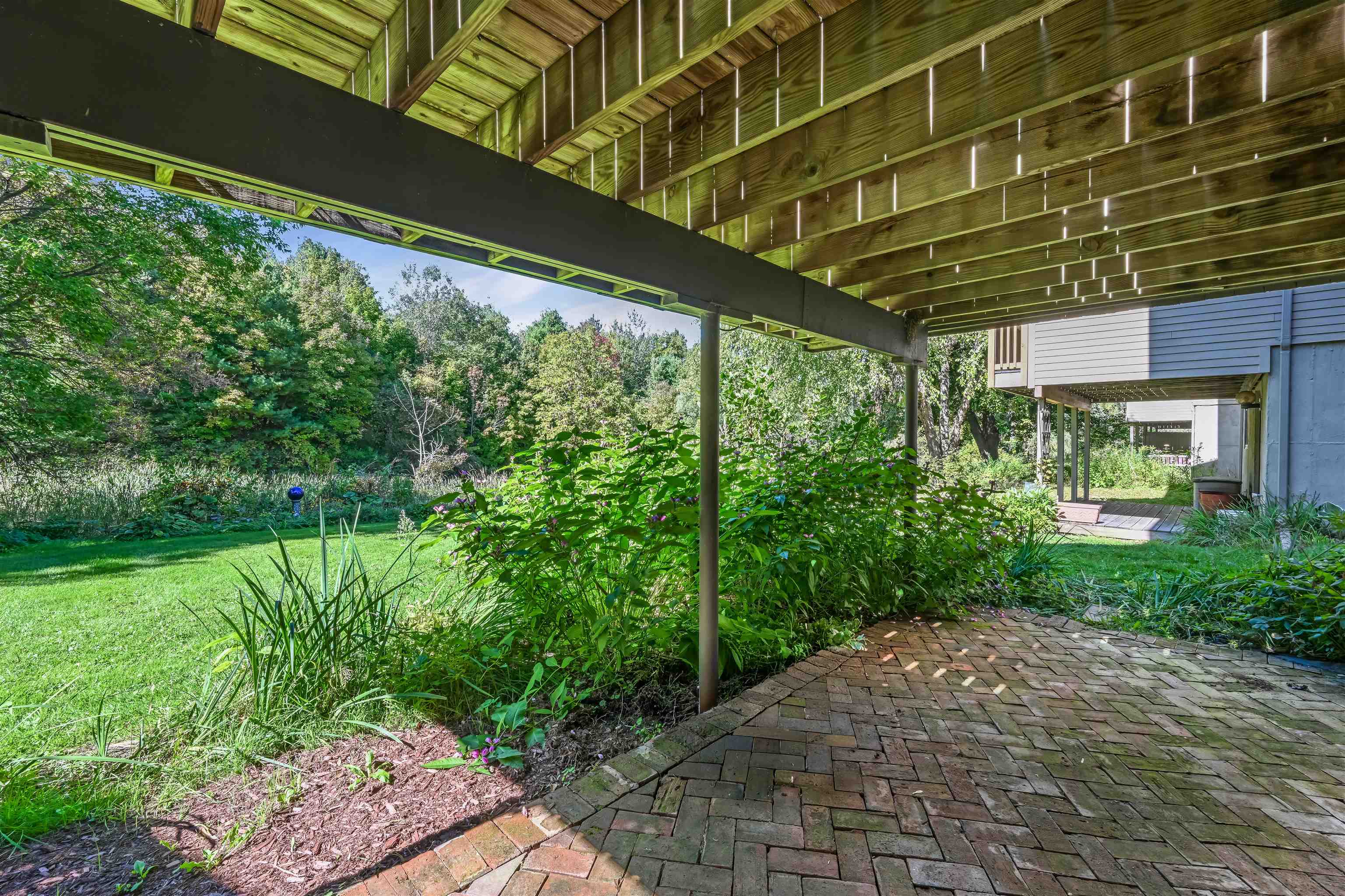 5 Lexington Green Street