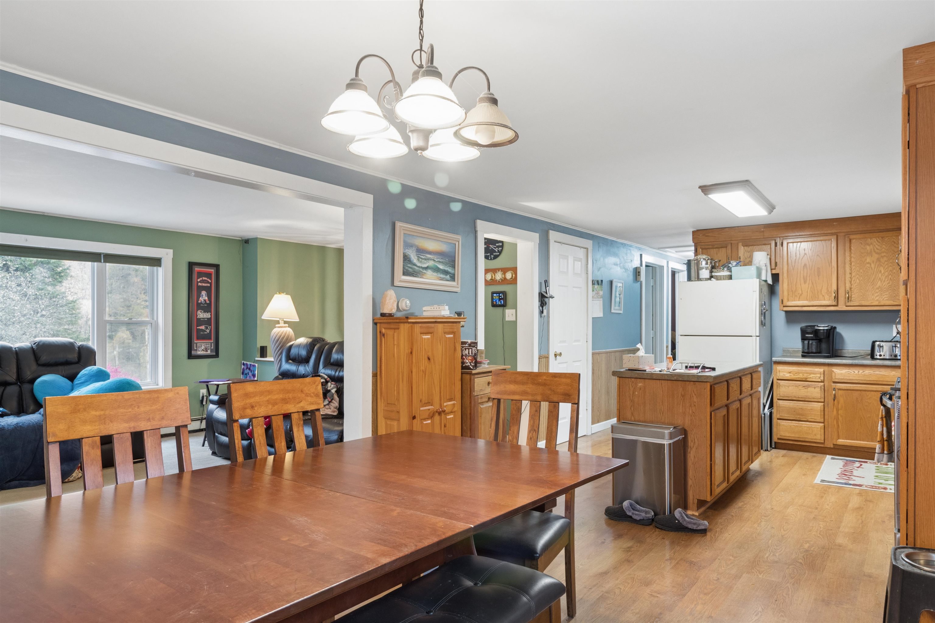 373 East Roxbury Road