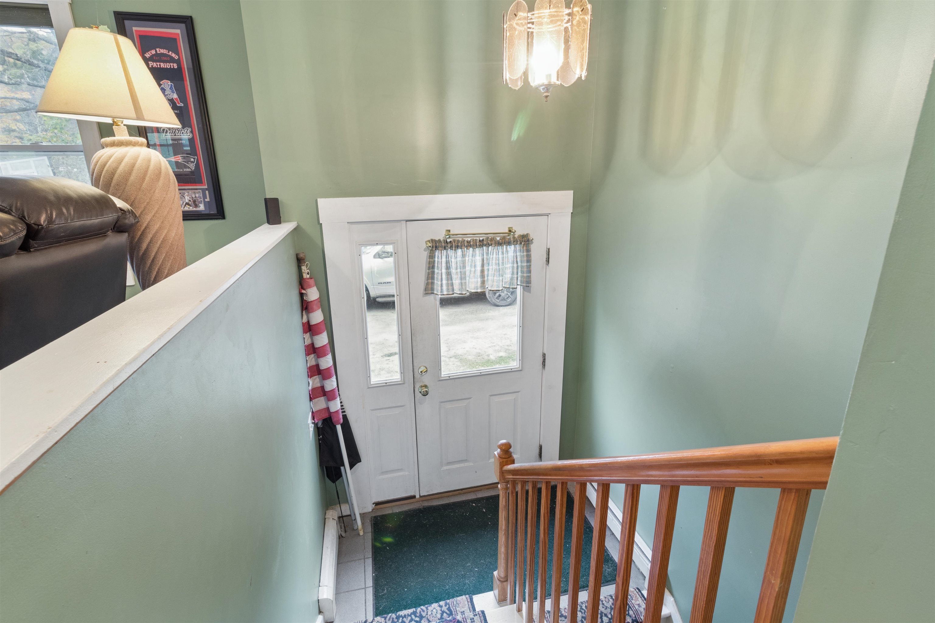 373 East Roxbury Road