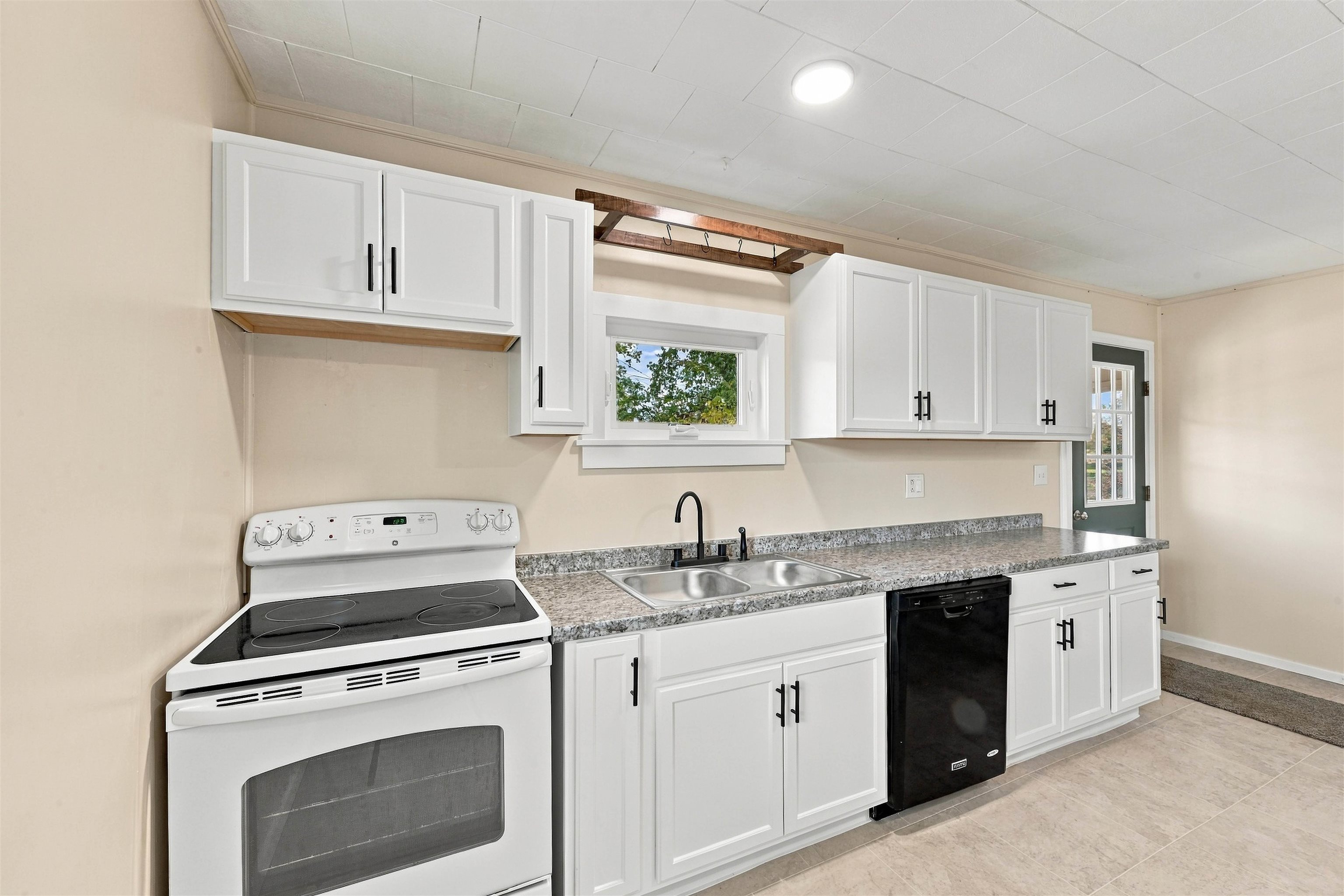 76 Allard Drive