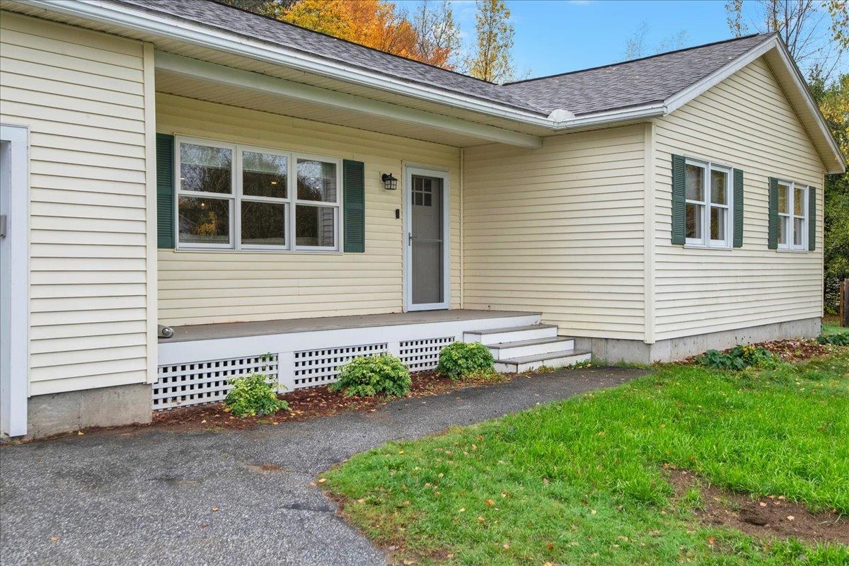 23 Meadow Road