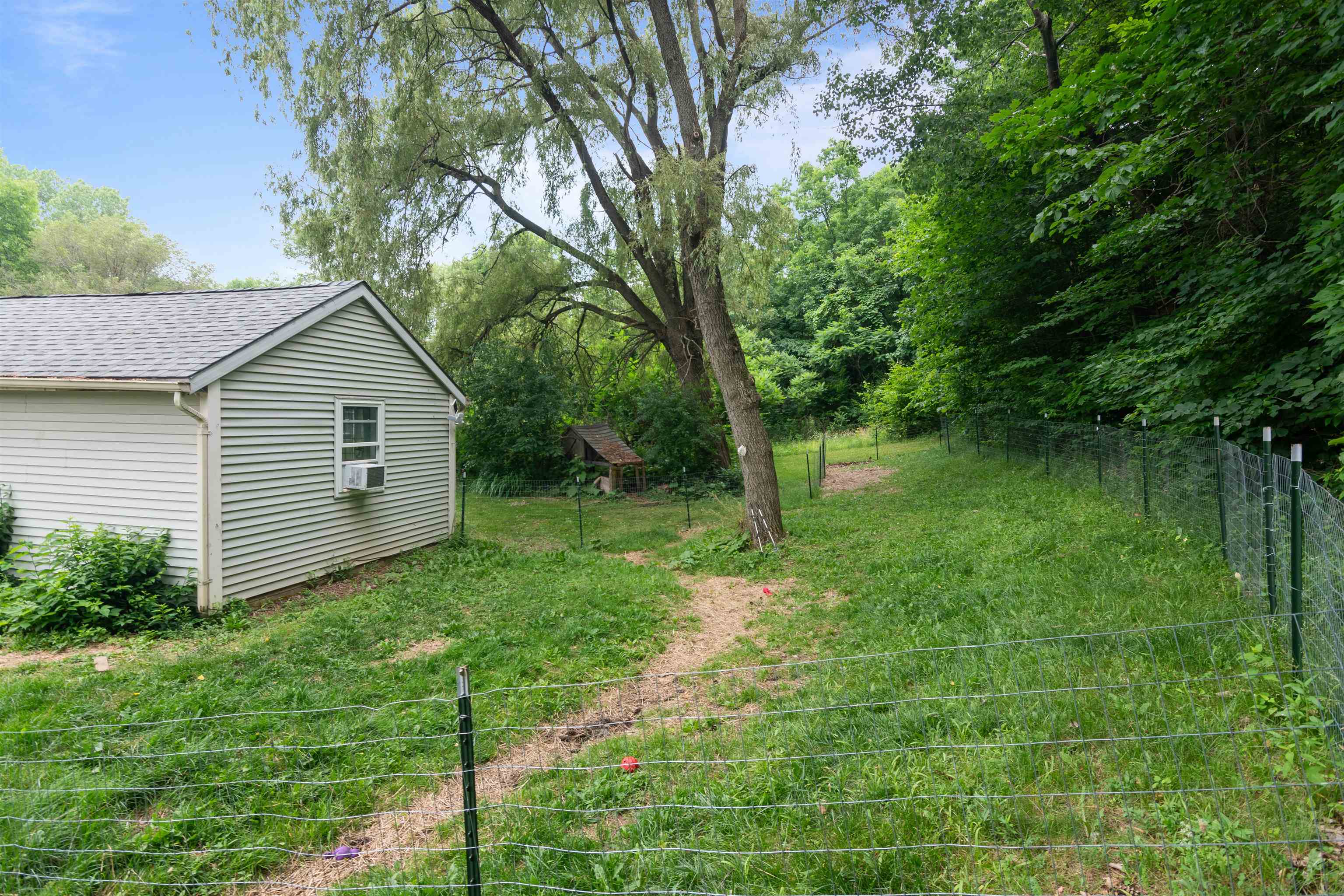 225 Bean Road