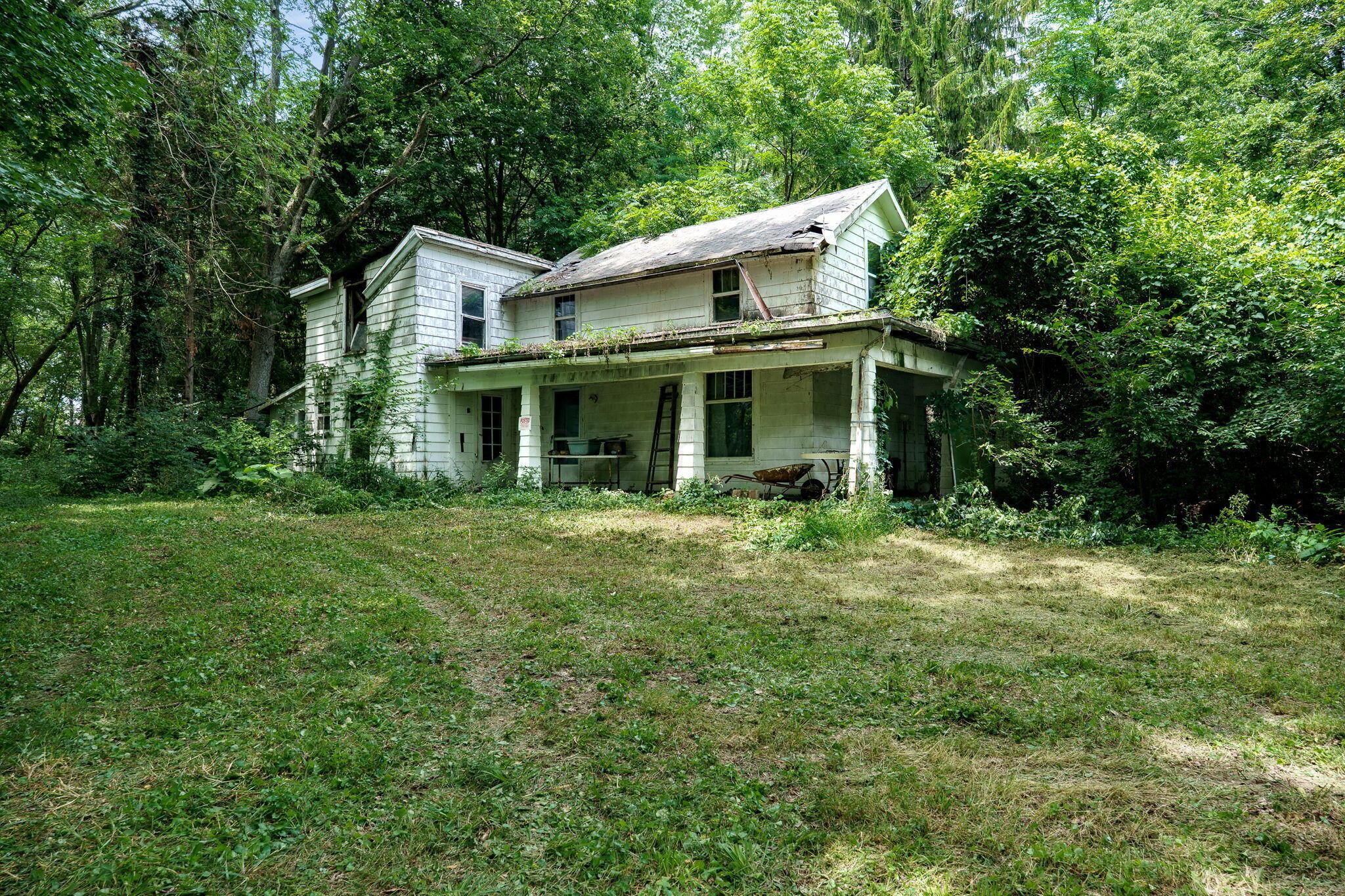 4004 Sintz Road