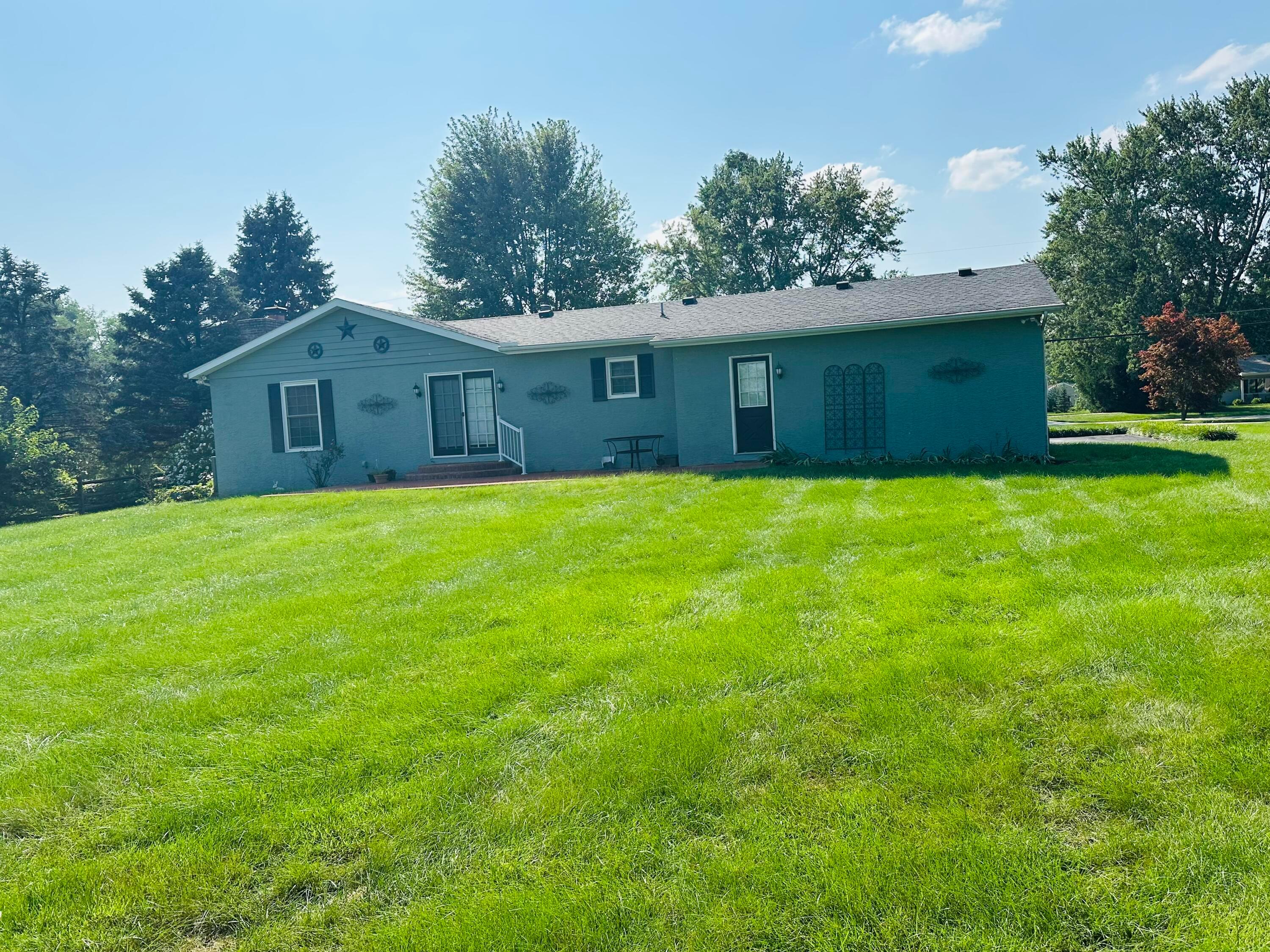 2335 W Choctaw Drive