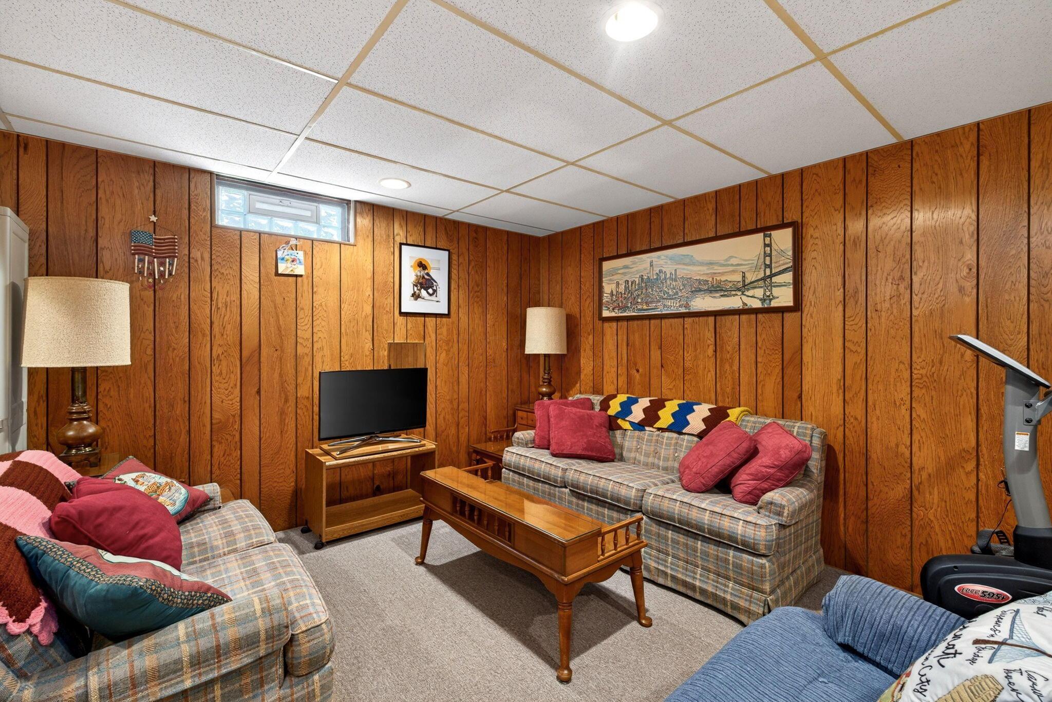 5148 Tahitian Place