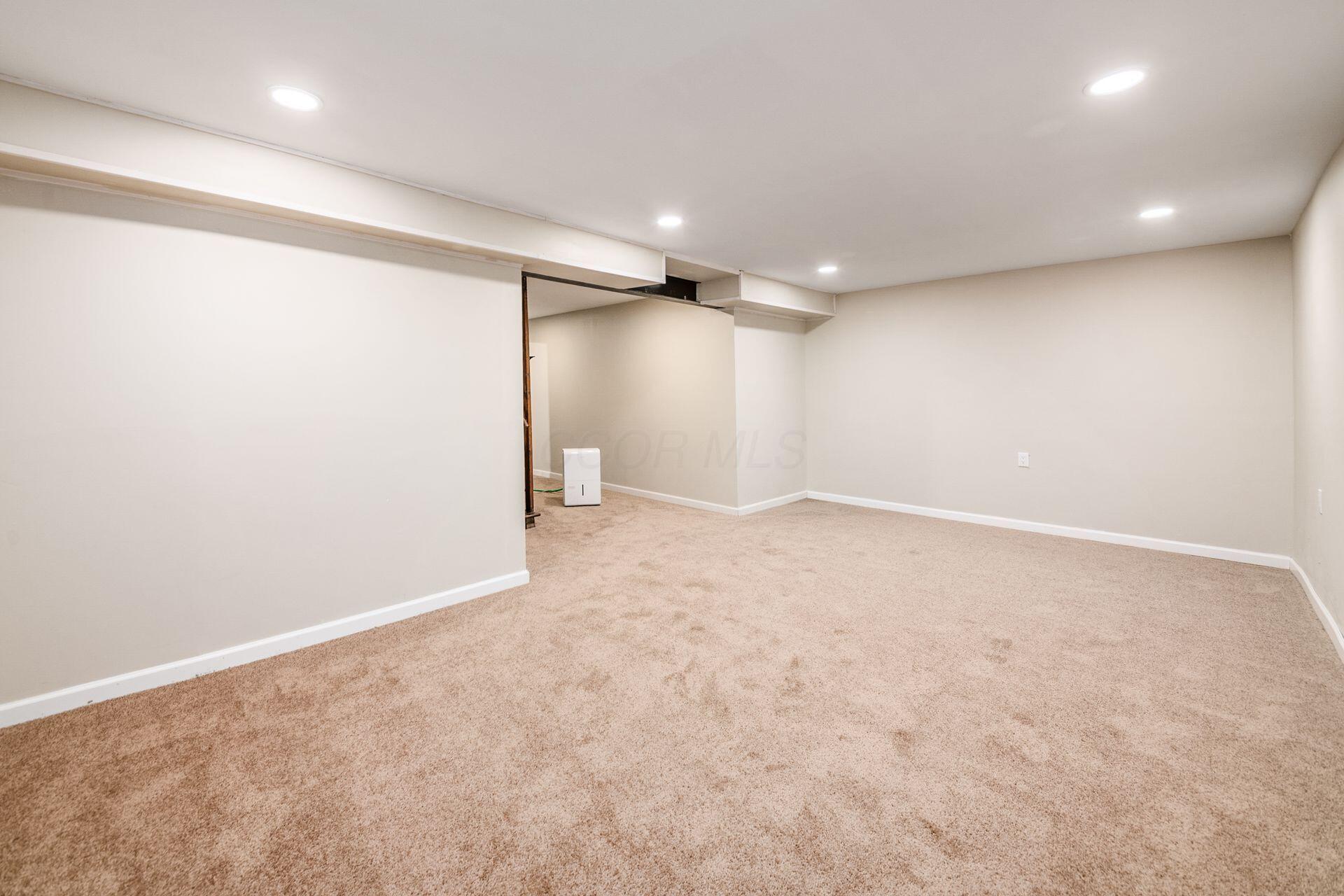 5326 Sandpiper Drive