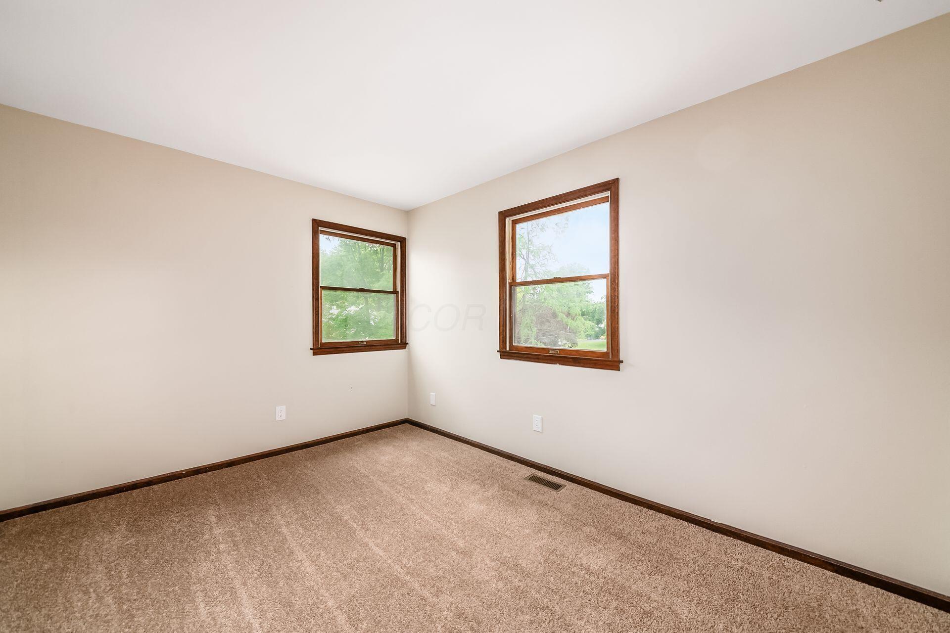 5326 Sandpiper Drive
