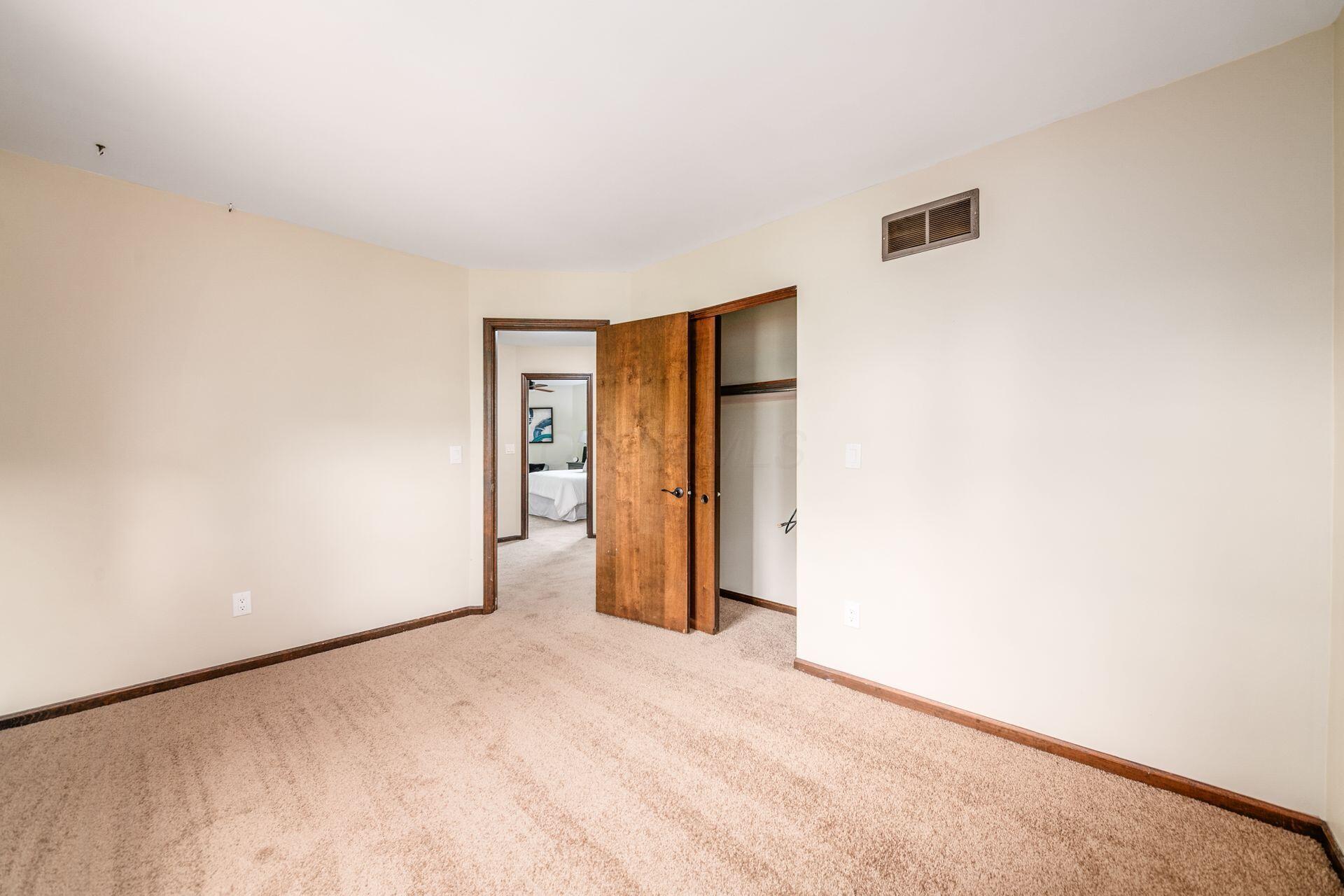 5326 Sandpiper Drive