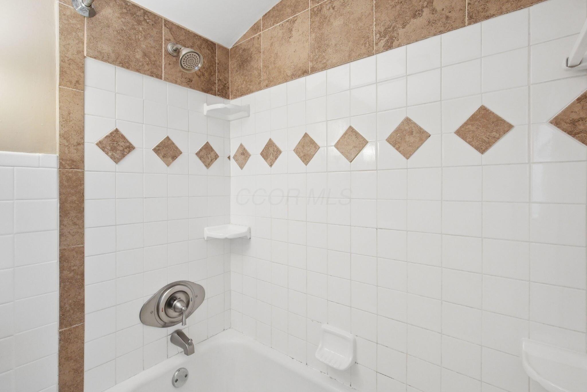 296 E Beaumont Road