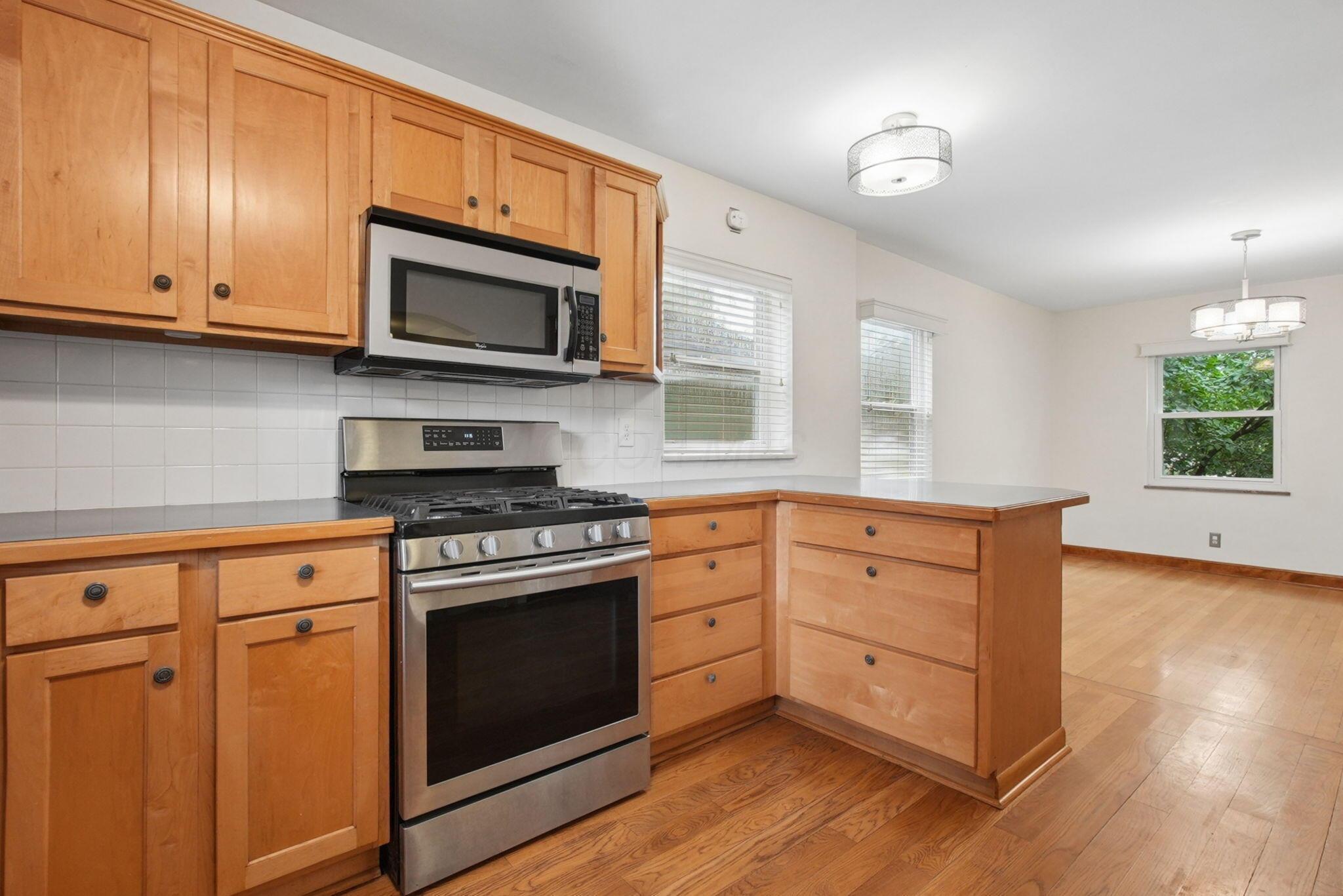 296 E Beaumont Road