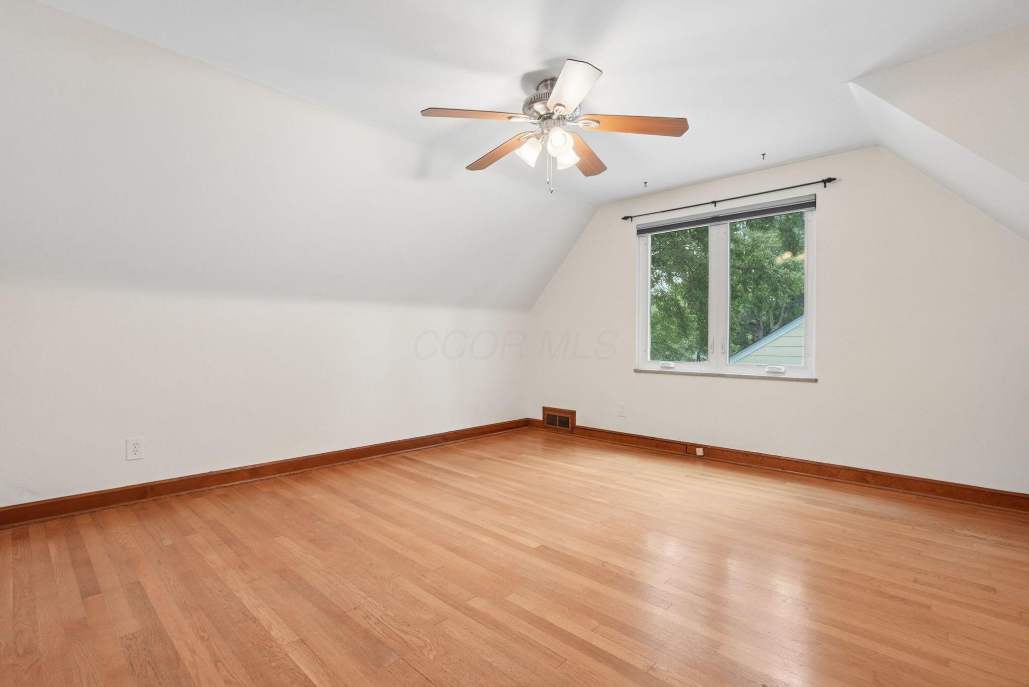 296 E Beaumont Road