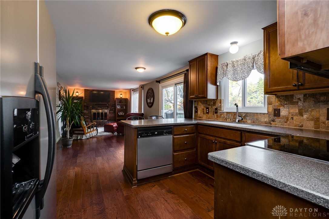 1554 Lynlee Drive