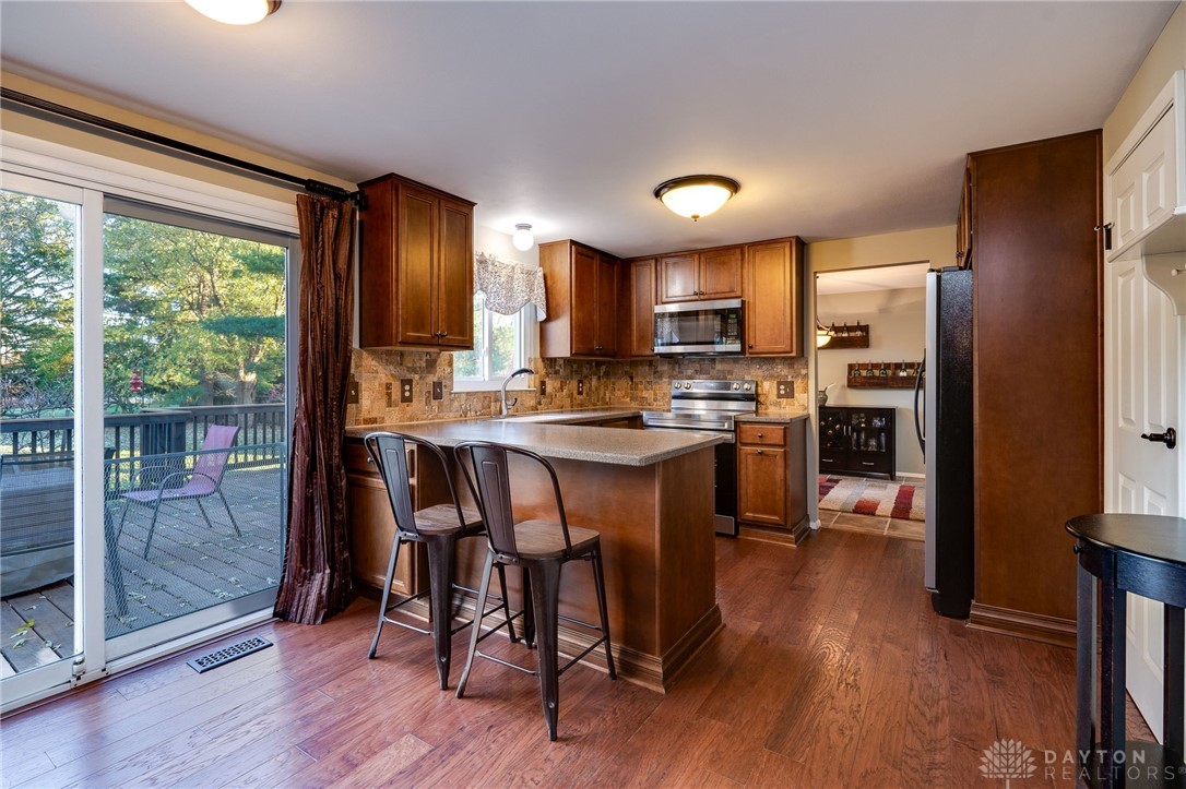 1554 Lynlee Drive