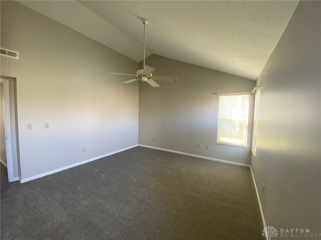 140 Queens Crossing