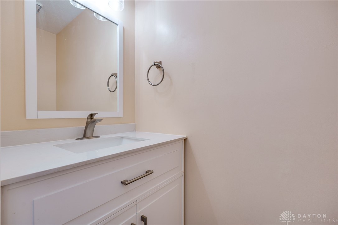 4839 Kings Ridge Circle