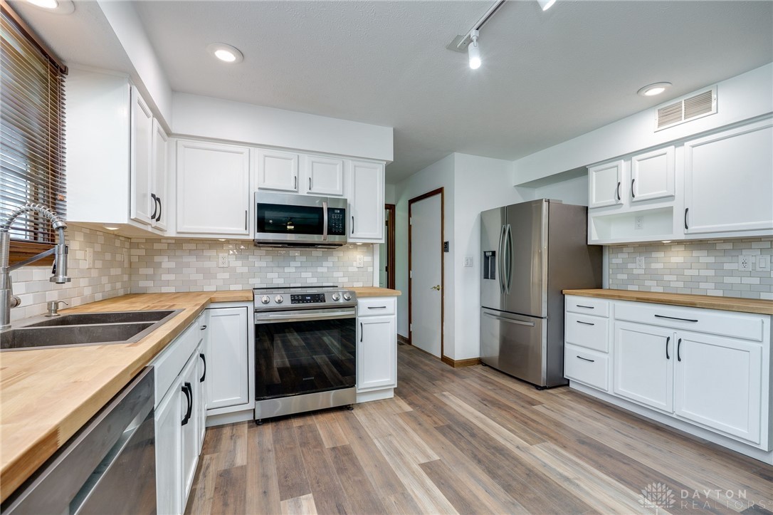 4839 Kings Ridge Circle