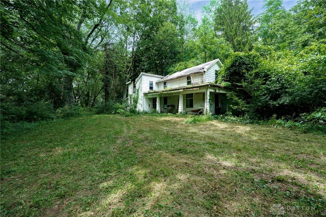 4004 Sintz Road