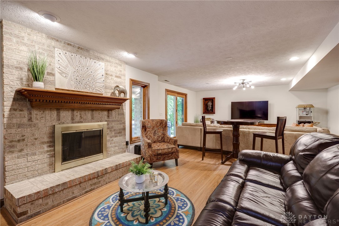 527 Viking Landing Court