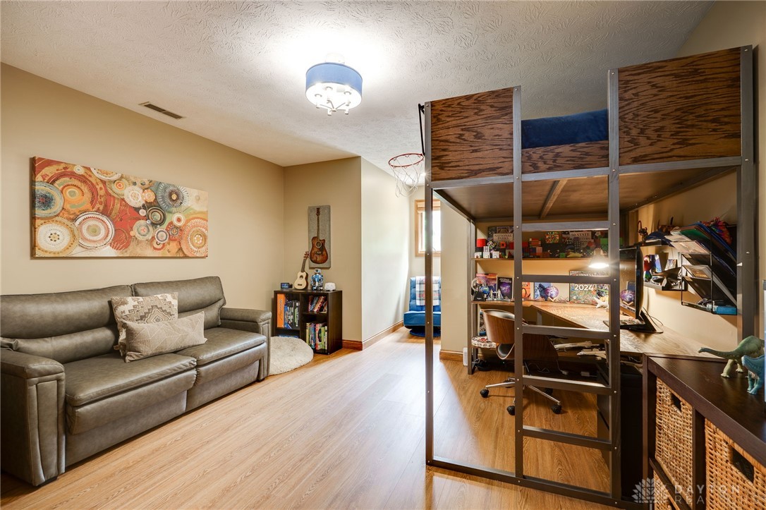 527 Viking Landing Court