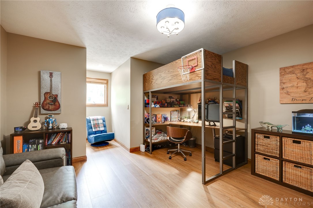 527 Viking Landing Court