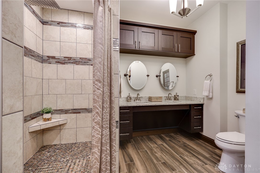 527 Viking Landing Court