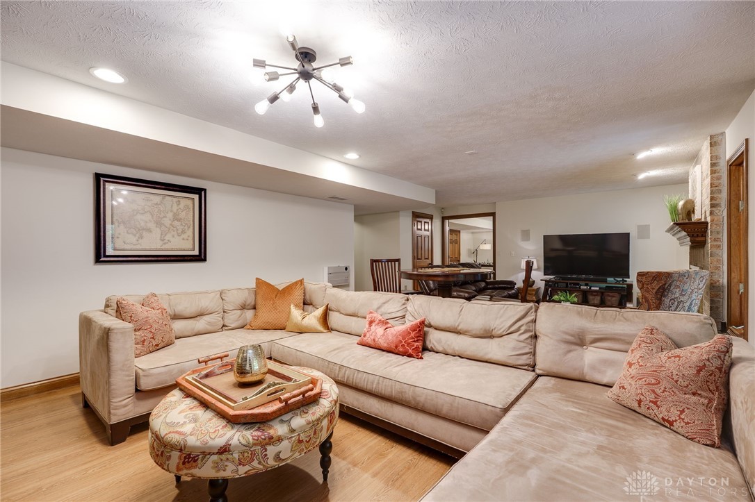 527 Viking Landing Court