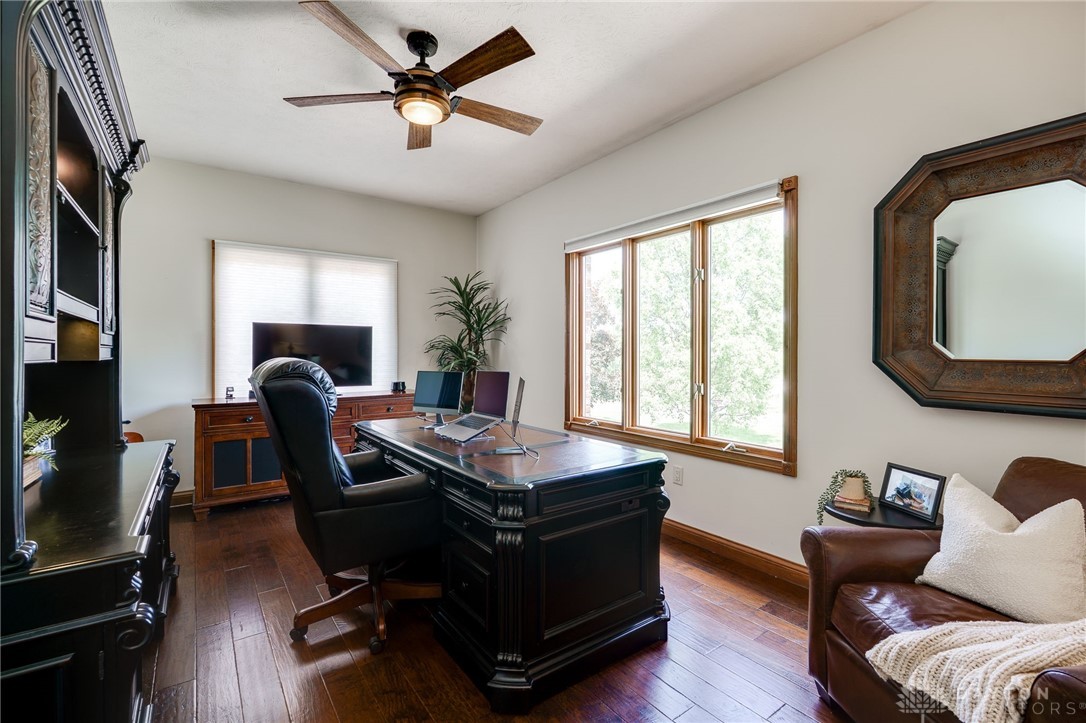 527 Viking Landing Court