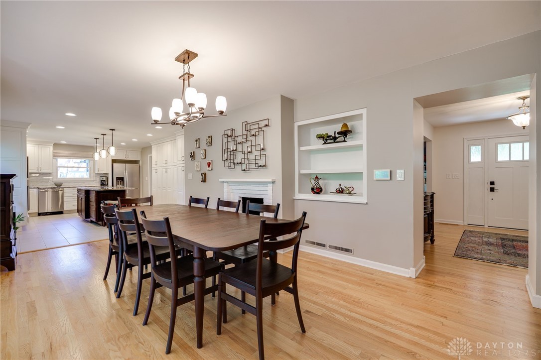 5846 Folkestone Drive