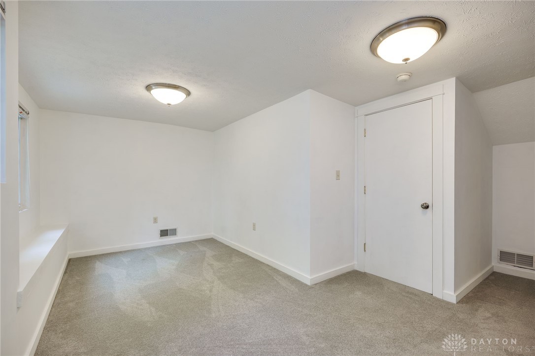 5846 Folkestone Drive