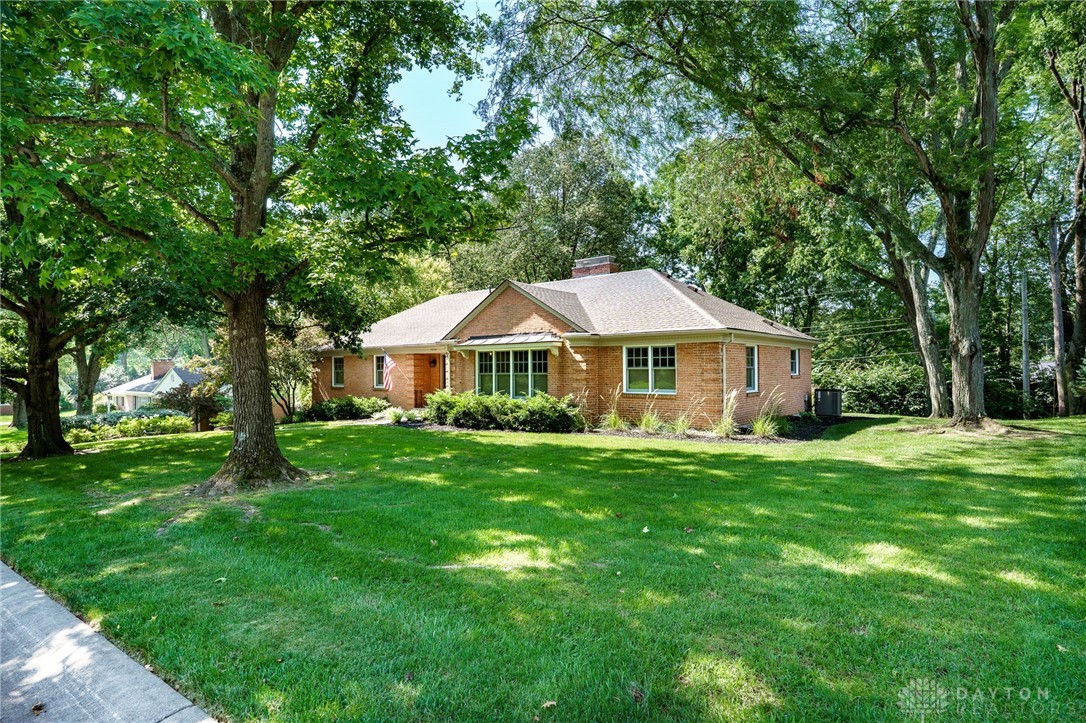 5846 Folkestone Drive