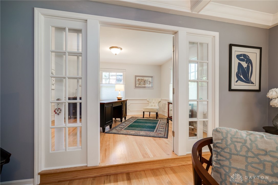 5846 Folkestone Drive