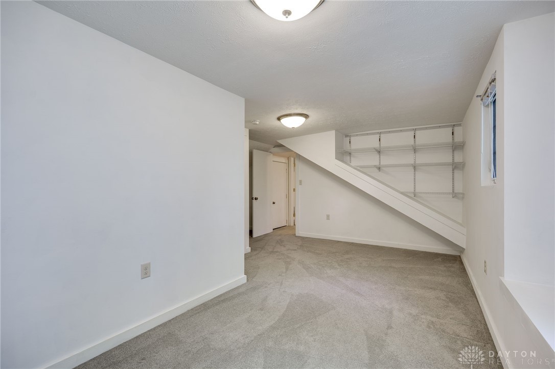 5846 Folkestone Drive