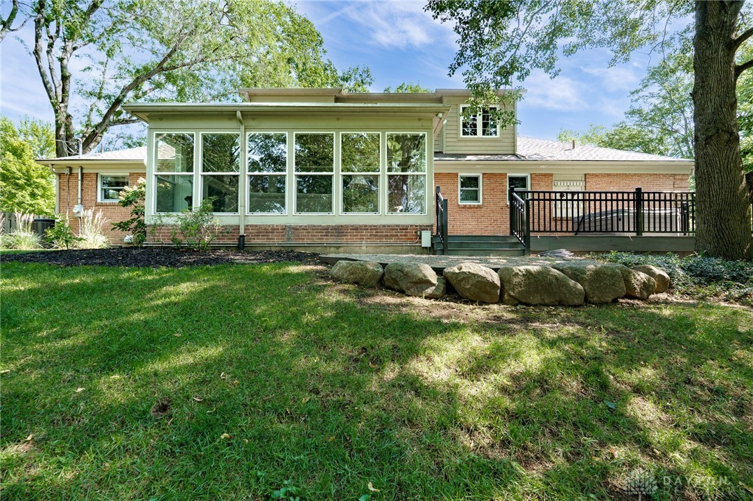 5846 Folkestone Drive