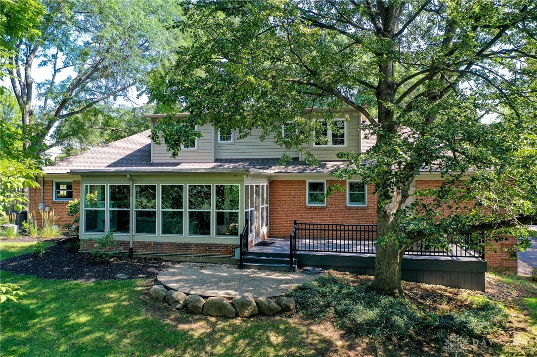 5846 Folkestone Drive